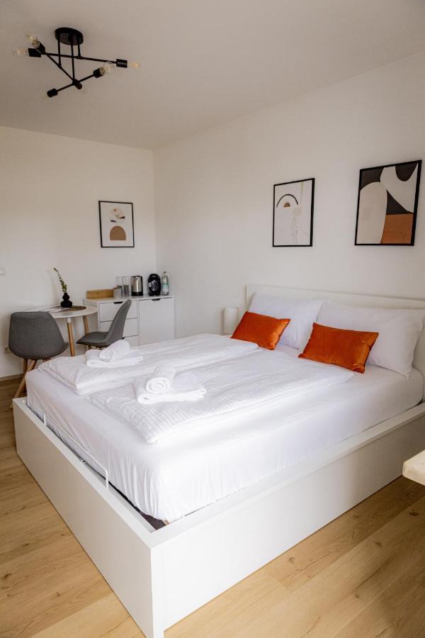 !Goldpath! Passau - Spitalhof I Modern I Wlan I Kueche I Balkon I Smarttv Mit Wipu Lejlighed Eksteriør billede